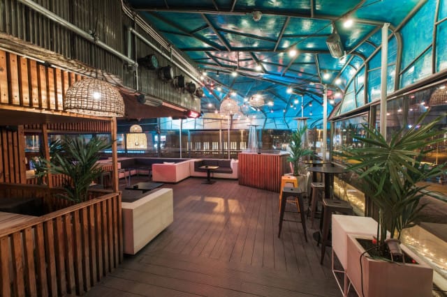 Monelle tuttu yökerho on muuttanut uusiin upeisiin tiloihin Citycenteriin.