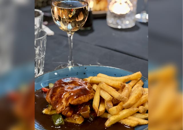 Amigon kuuluisat kana-annokset saat nyt huippuhintaan SYÖ!-viikkojen ajan.