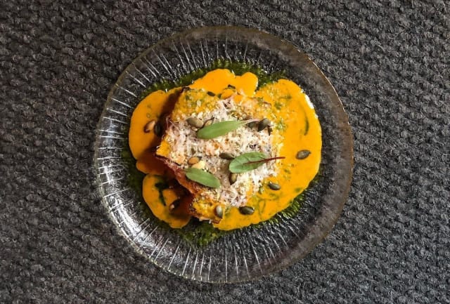 The Bull & The Firm on rento illanviettopaikka Kurvin sydämessä.