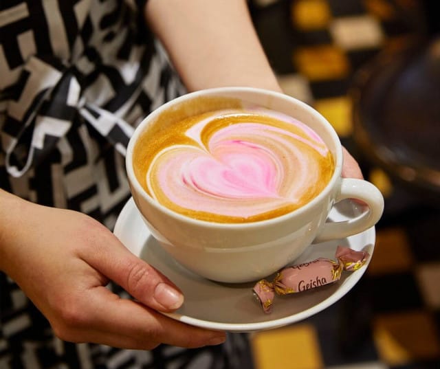 Koskikeskukseen avautuu Tampereen toinen Fazer Cafe.