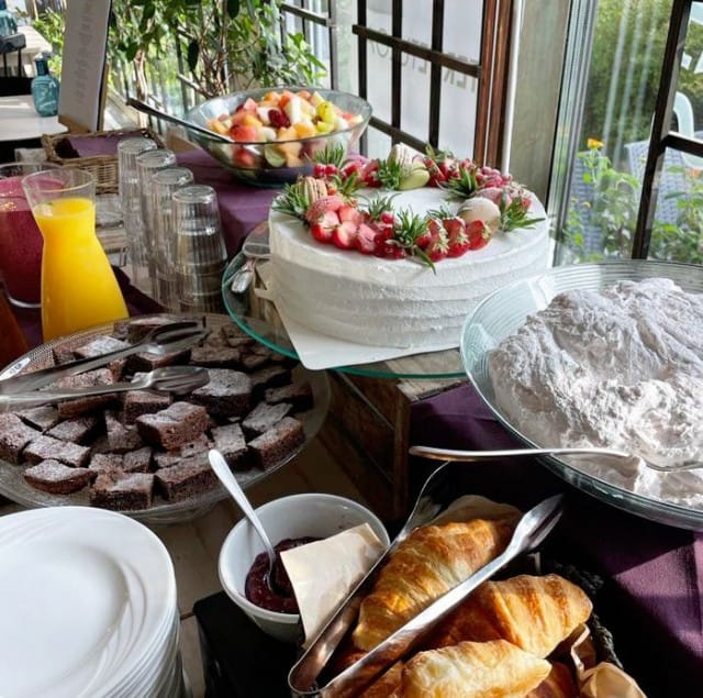 House of Sandwiches Brasseriessa herkutellaan pääsiäisbrunssilla perjantaina ja lauantaina.