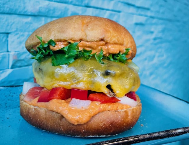 Spesiaaliburgereita voi bongata myös kauppakeskus Suuriksesta Espoosta.