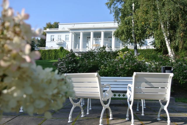 Haikon Kartano on upea käyntikohde jo itsessään.