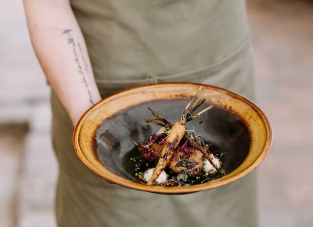 Sesongin raaka-aineet näkyvät Tammiston Kuulaan ruokalistalla.