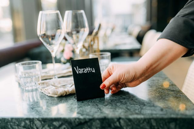 Eskelisen mielestä pöytävarauspalvelun hyödyt tulevat esiin etenkin suuria asiakasmääriä käsiteltäessä.