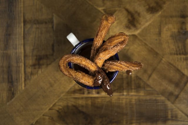 Churrot päättävät meksikolaisen aterian.