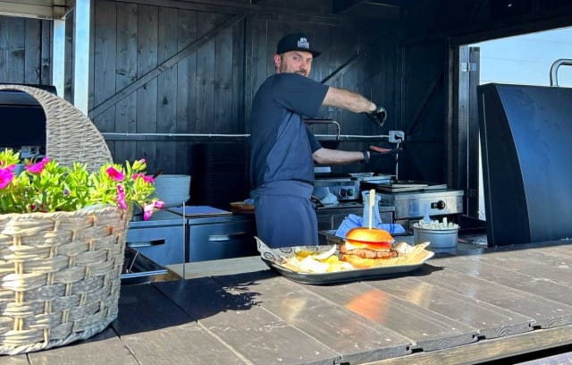 Freja Rooftopin grilli on kuumana koko kesän.