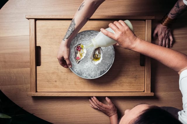 Odotettavissa on kiinnostavia uniikkeja menuja ja keittiömestarien kohtaamisia ravintoloissa.