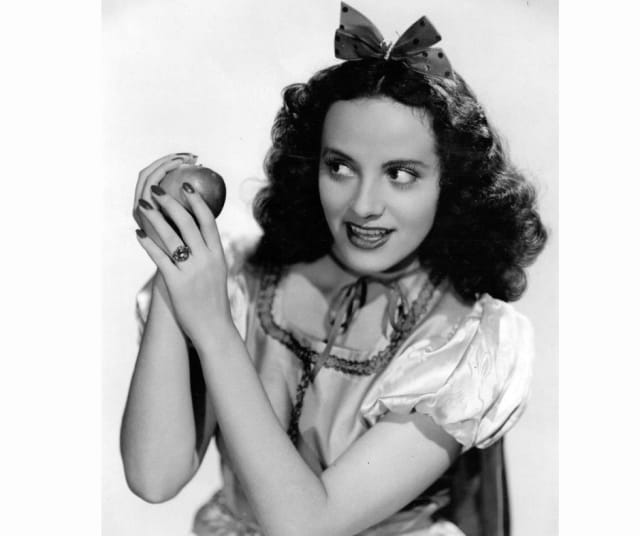 Adriana Caselotti, kuva otettu todnäk 1944.