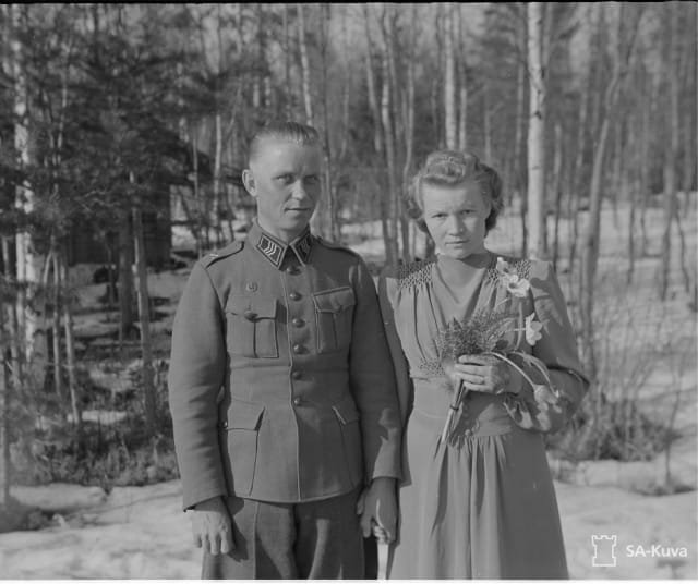 Hääpari vuodelta 1942.
