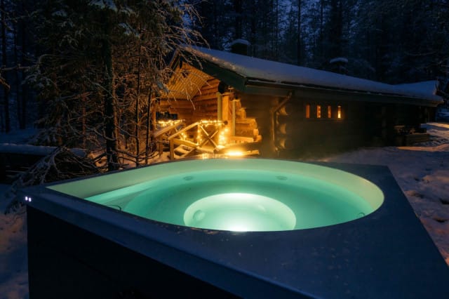 RAUHÁ lupaa olla paikka, jossa historia hengittää uudelleen.