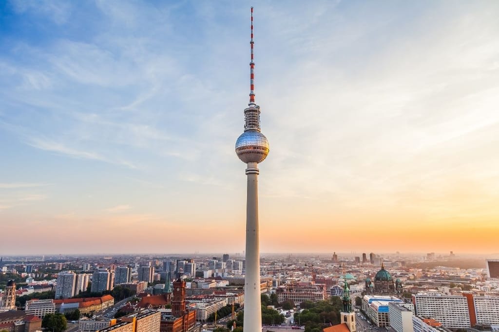berliini tv torni kaupunkinäkymä matkailu eurooppa