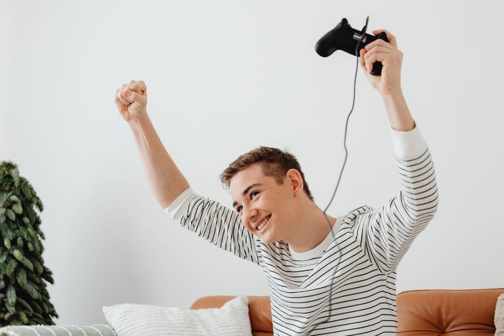 pelaaminen nörtti harrastus deittisovellus profiili kiinnostavuus