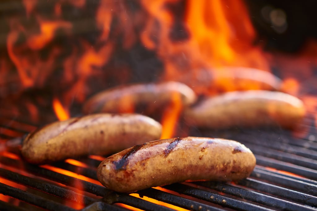 Makkaroita grillissä, avotulta.