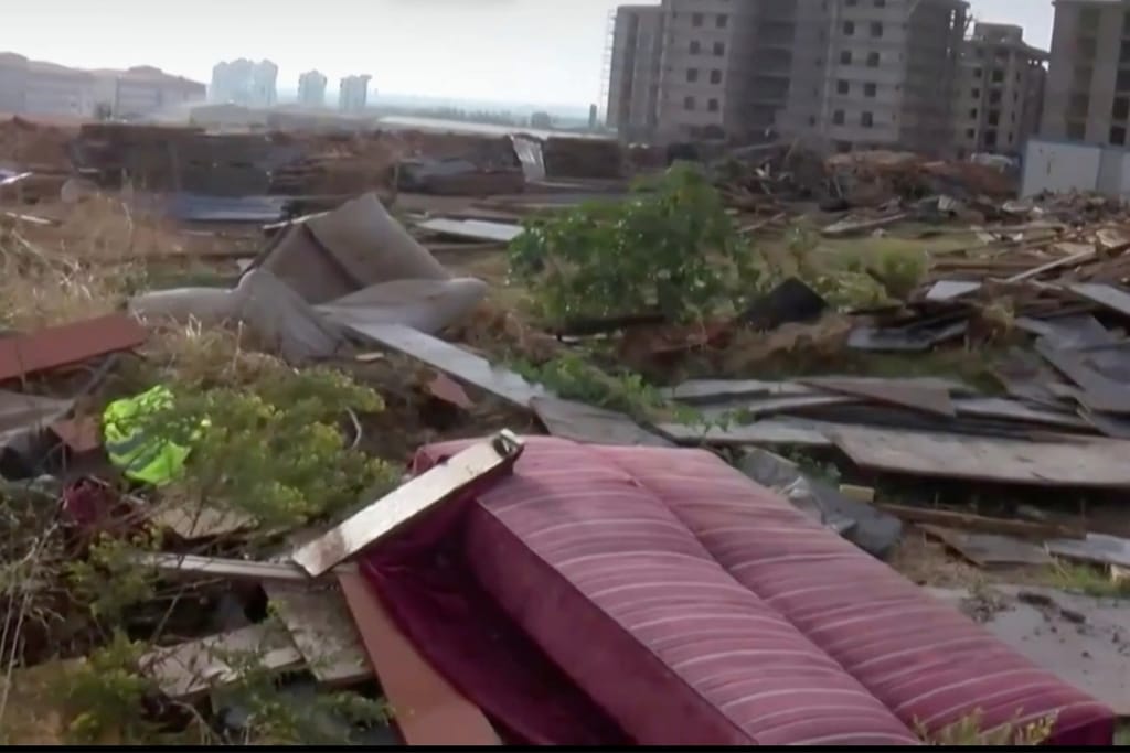 turkissa ja kreikassa tulvia ja tornadoita