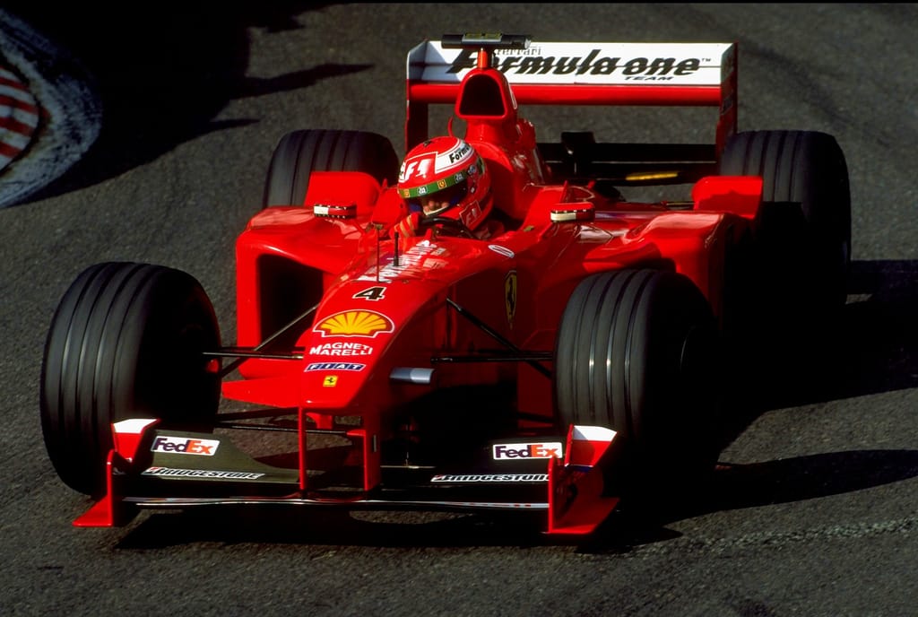 Ferrarin punainen formula-auto