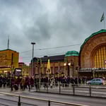 Helsingin rautatieasema ihmiset kaupunki väestö Suomi kieli väestön muutos