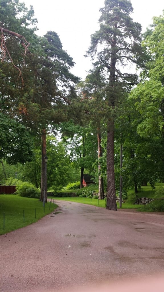 Stansvikin kartano on Helsingin Laajasalossa. Kivan vehreää seutua.