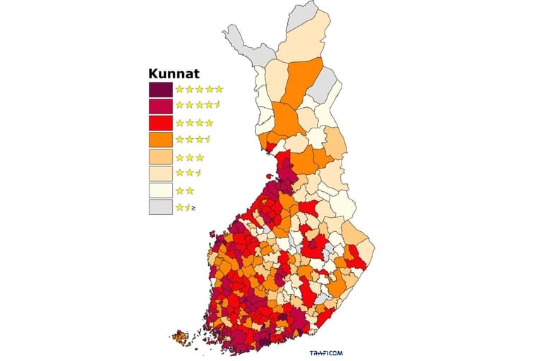 Traficomin Suomen kartta vuoden 2026 kuntakohtaisesta laajakaistaluokituksesta – kunnat värikoodattuna tähtimäärän mukaan tummasta punaisesta (5 tähteä) harmaaseen (alle 2 tähteä).