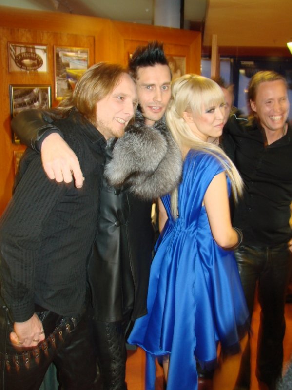 Joskus kuvaussession lopputulos on tällainen. Lauri Tähkä & Elonkerjuu.