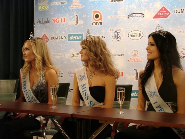 Miss Suomi tanssiaisristeily 2011 Viking Mariellalla