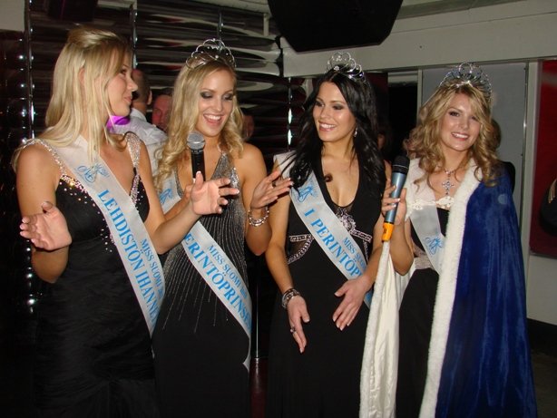 Miss Suomi tanssiaisristeily 2011 Viking Mariellalla