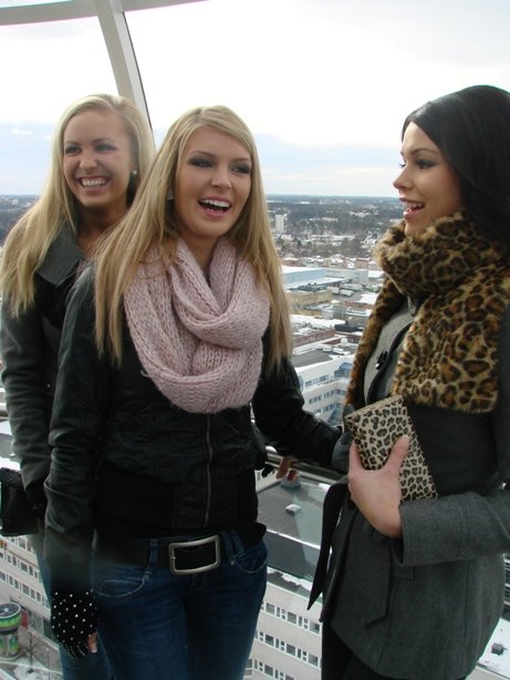 Miss Suomi 2011 - missit Globenilla.