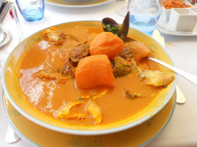 Marseillelainen bouillabaisse
