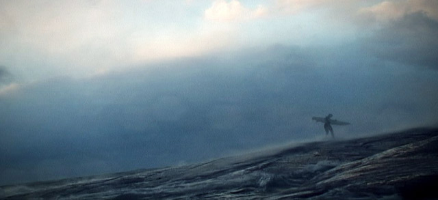 Perinteinen surffikeli jossain Suomenlahden rannikolla.