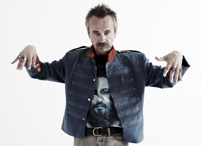 Freeman on kulkenut menneisyyden vangista kohti uutta fantasiaa. Paljon onnea maestrolle!