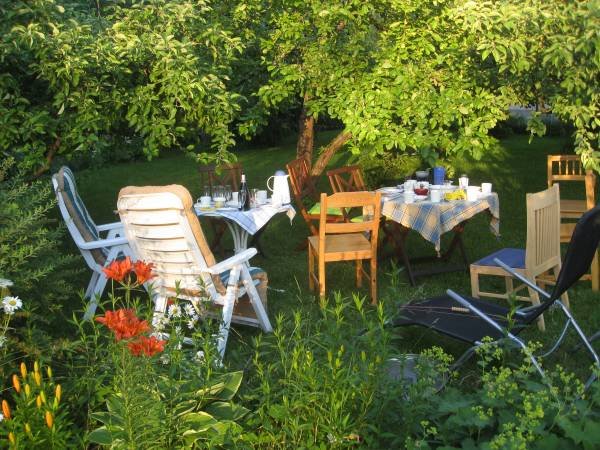 Pierre Cardinin 90-synttärijuhlat vieraiden lähdettyä