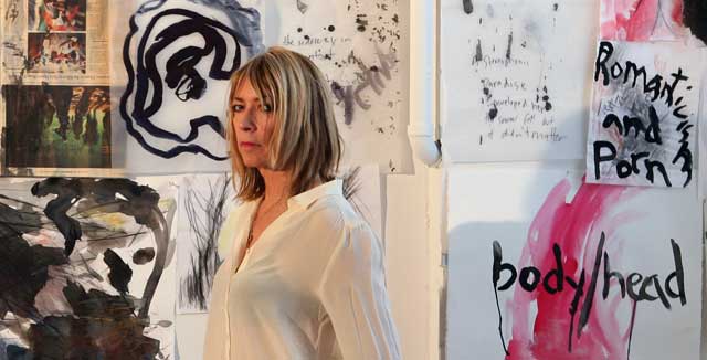 Kim Gordonillakin on kuudes aisti.