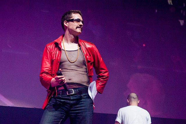 Günther tuli kylään.