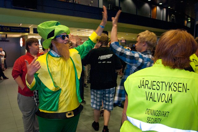 Päivänsäde ja menninkäinen, eiku...