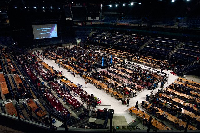 Masentava näky partyjen viime metreiltä.