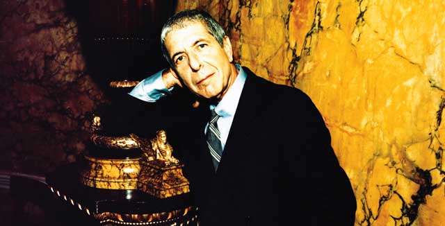 Laulaja, lauluntekijä, muusikko, kirjailija ja runoilija.