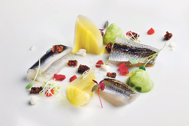 Mikäli ravut eivät innosta, on usein vaihtuva à la carte lista kalapainotteinen.