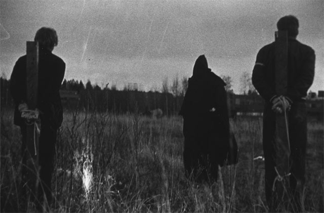 M.P. - Minä pelkään.