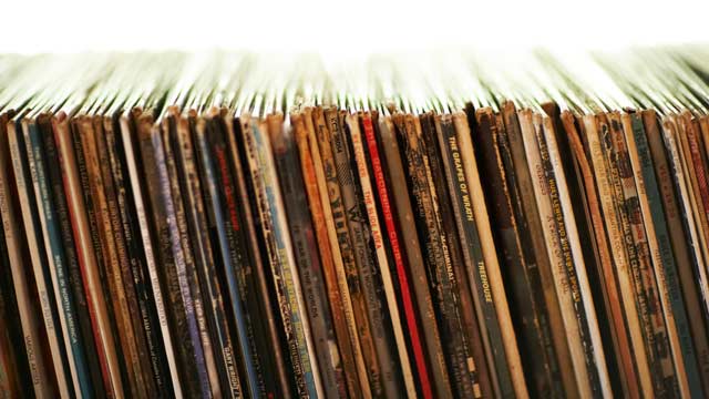 Sijoita sieluusi, osta levyjä.