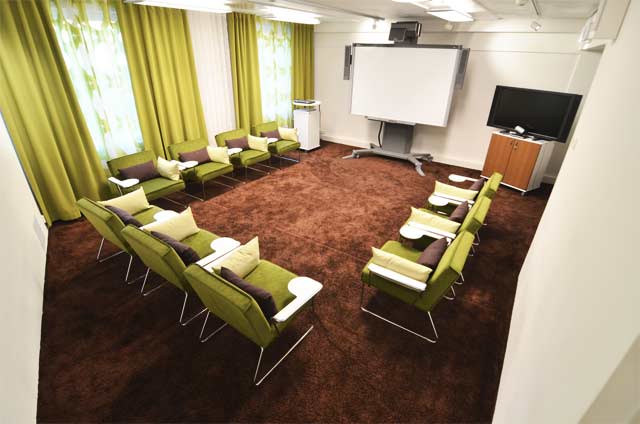 Haaga-Helian designpääkaupunkivuoteen on mahtunut muun muassa tulevaisuuden kokoustilan suunnittelua.