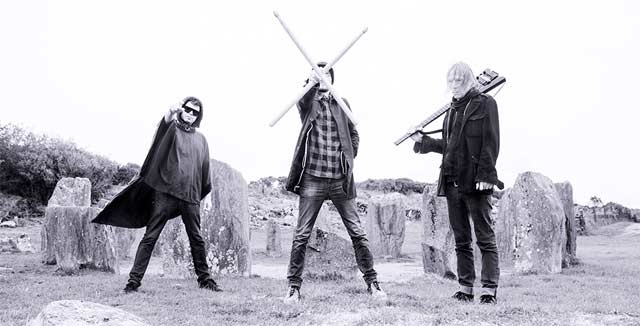 K-X-P pääsee Roskildeen.