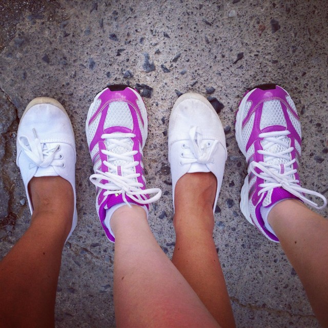 Tossut jalkaan ja menoski.