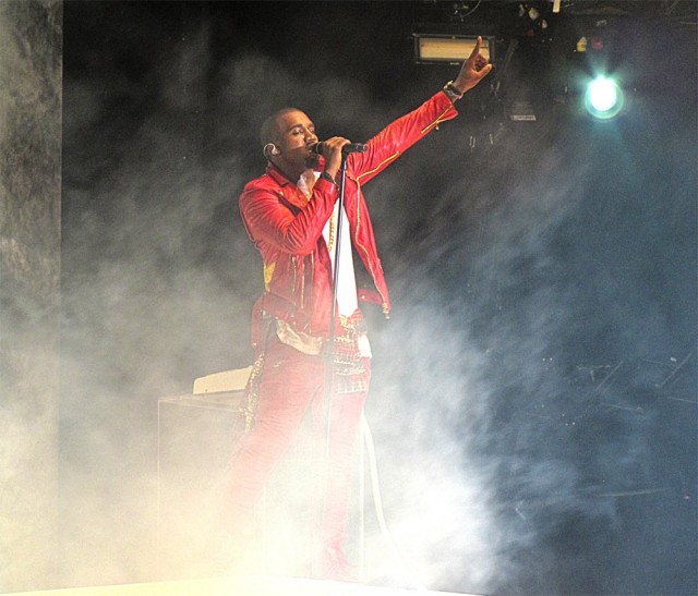 Kuvat (c) minä Flow-festivaaleilta 2011.