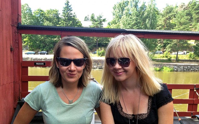 Johansin terassilta on näkymät Porvoonjoelle.