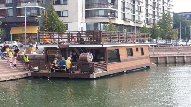 Maailman suurin saunalautta mukana Helsingin ravintolapäivässä.