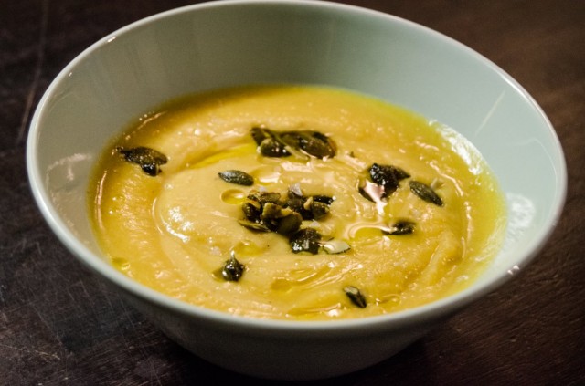 Happy Joe kurpitsa sosekeittoa. Taivaallisen hyvää!