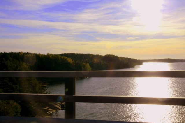 Pelottavan korkea silta!