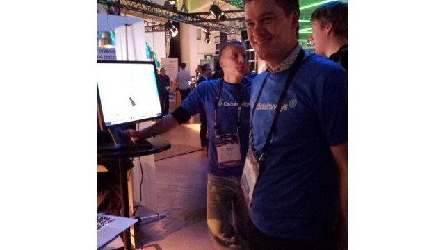 Lasse Järvinen demoaa Ostohyvitys.fi palvelua.