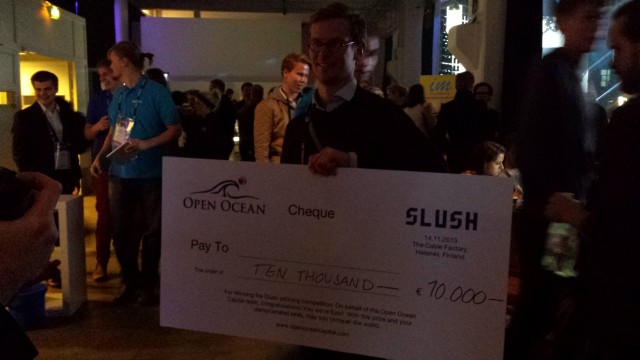 Tavalliset ihmiset haluavat auttaa toisia tavallisia ihmisiä menestymään elämässään. Kymppitonnilla pääsee alkuun. Pitchauskisa #Slush13:ssa palkitsee.