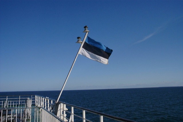 Viro on 15 minuutin helikopterimatkan päässä stadista. Miksi kannattaa perustaa yritys Suomeen? Miksi Viroon?